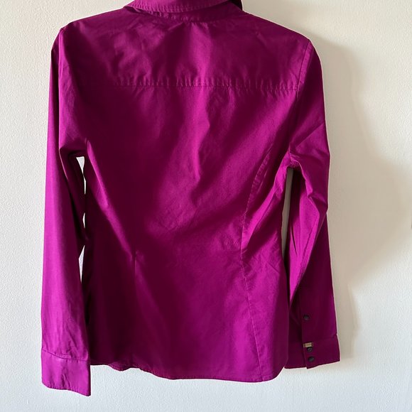 Express Essential  Stretch Shirt - Picture 2 of 9